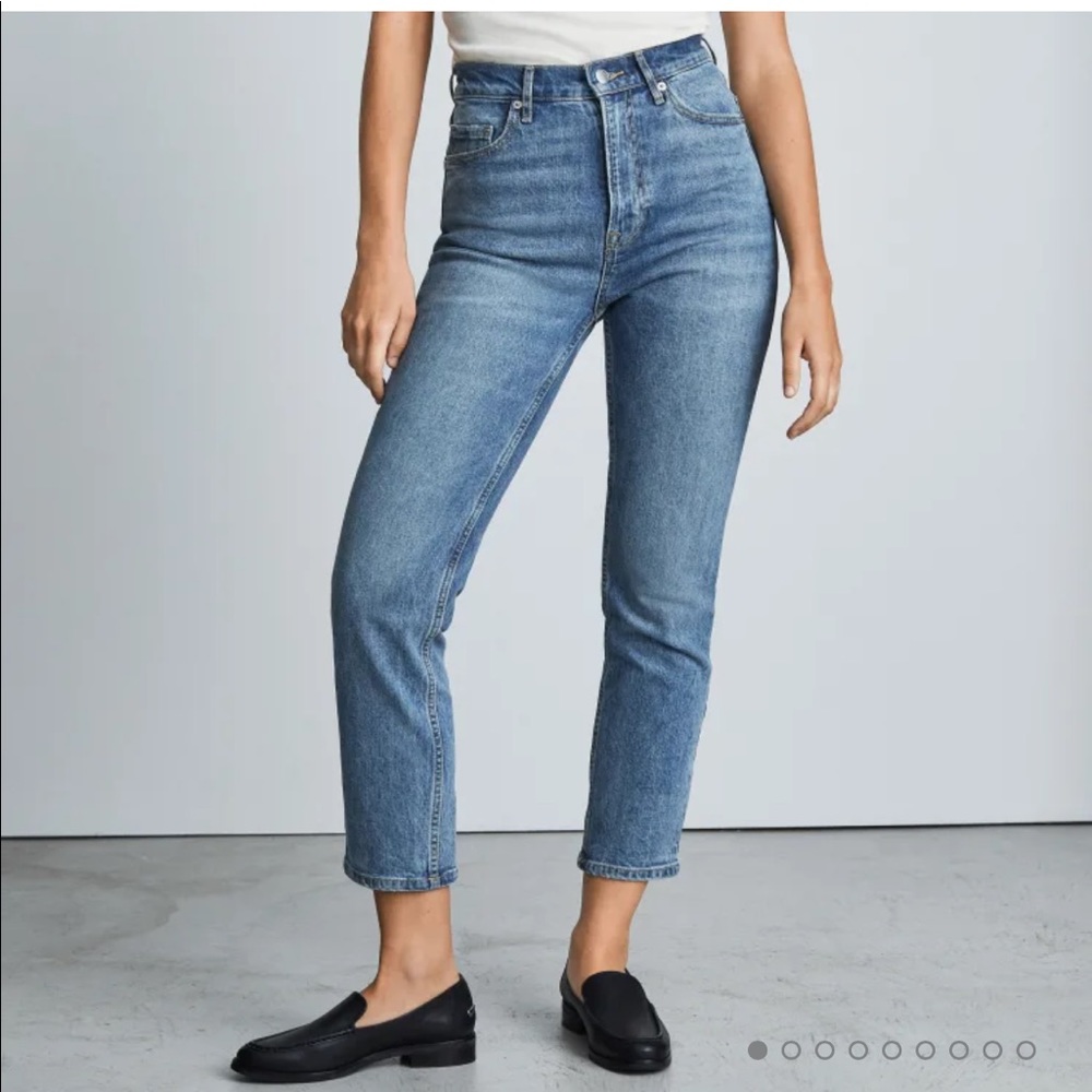 Everlane original cheeky ankle jeans
